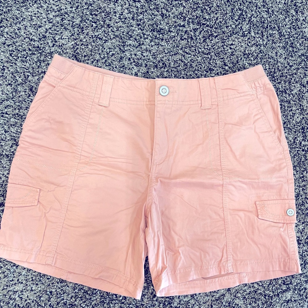 Women’s Style & Co. Light Pink Cargo Shorts